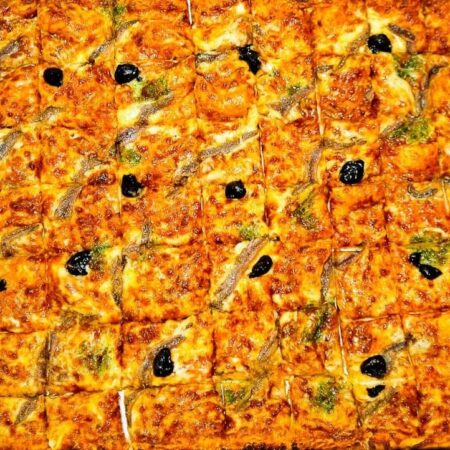 Pizza en plateau de 44 mini parts